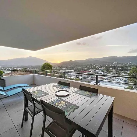 Apartment Avec Tres Jolie Vue *
