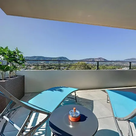 Apartment Avec Tres Jolie Vue