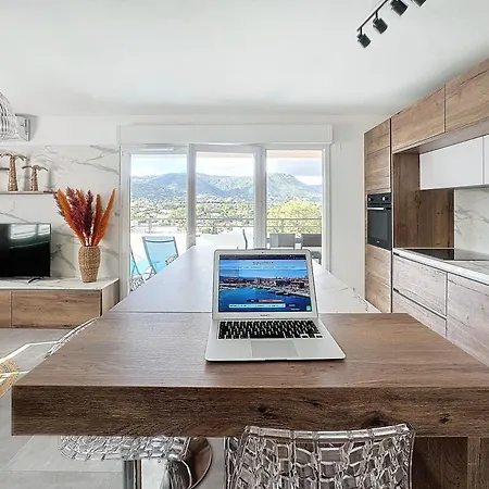 Apartment Avec Tres Jolie Vue *